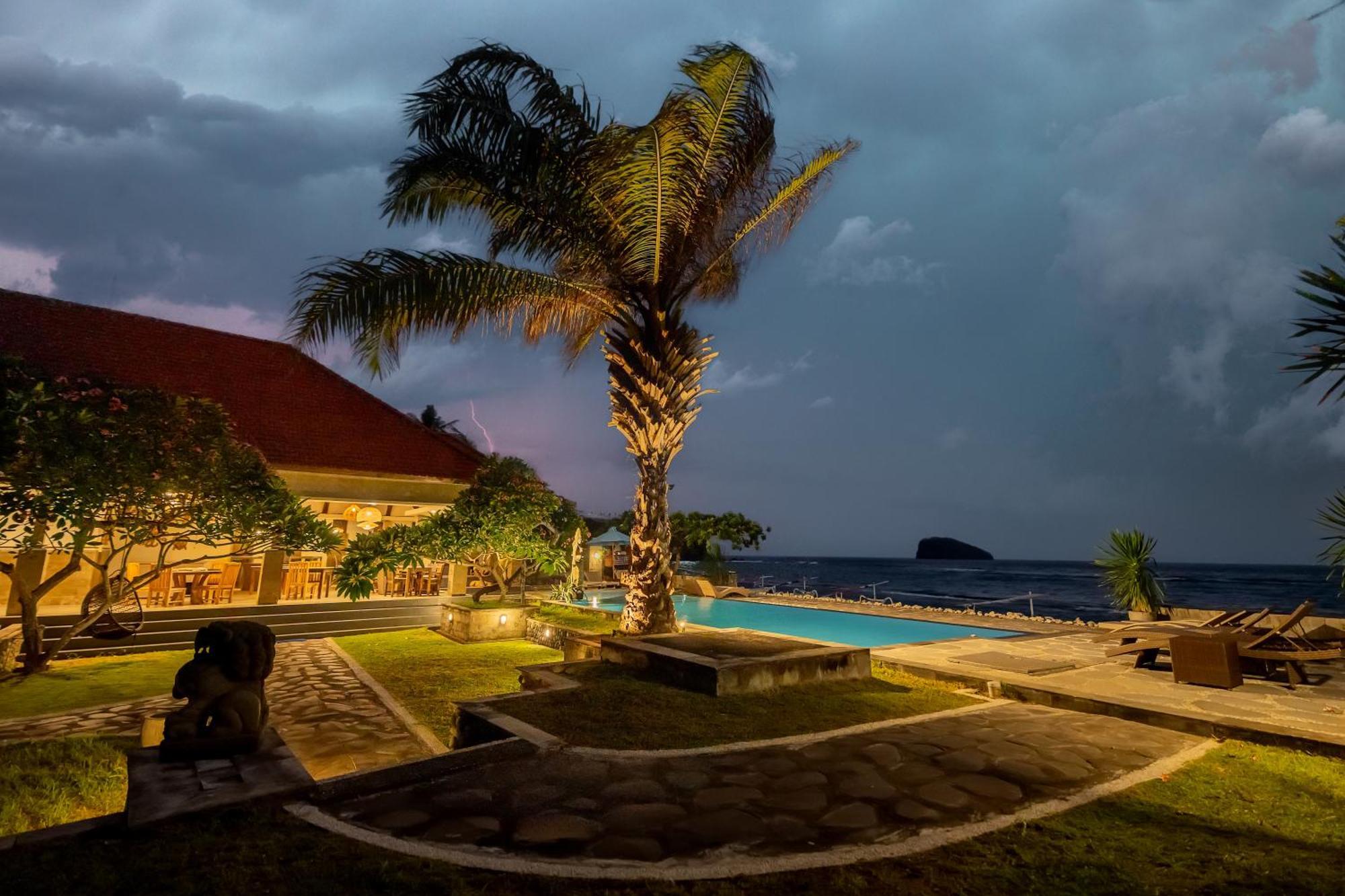 Ganesh Beach Hotel Candidasa Zewnętrze zdjęcie